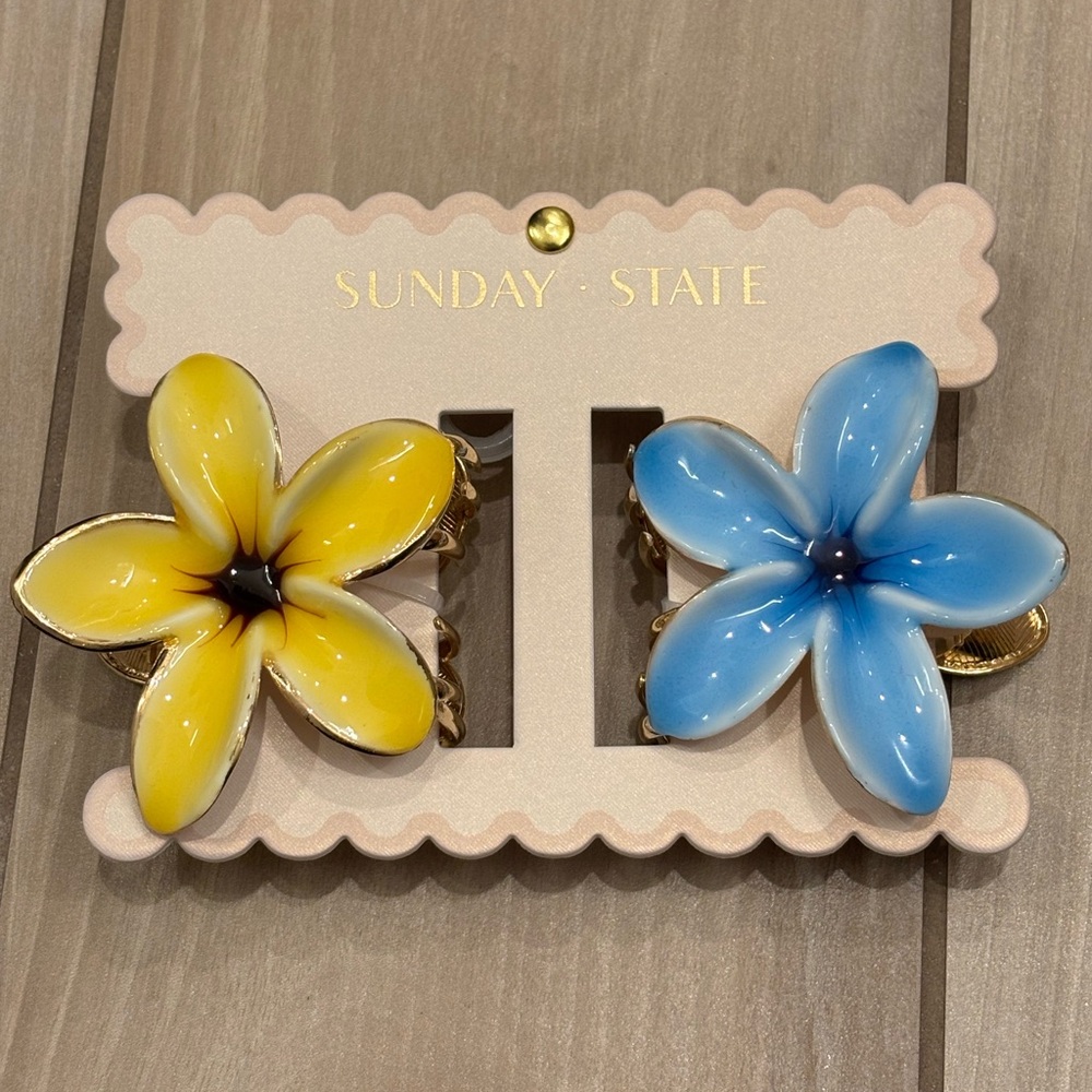 NWT Sunday State plumeria metal Hair Clips Set of 2- Yellow & blue